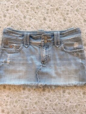 Vintage 92’ Abercrombie & Fitch blue denim mini skirt with sequin/beaded detail